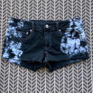 AE Acid Wash Jean Shorts
